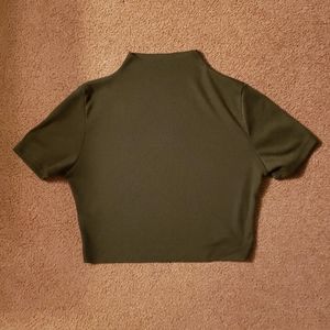 High neck ribbed crop top